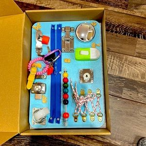 Busy Board for Toddlers Wooden Montessori Toys,Travel Toy Sensory Fidget Board